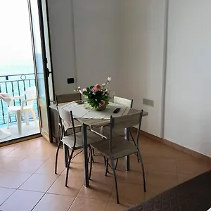 La Casa Sulla Scogliera Apartment